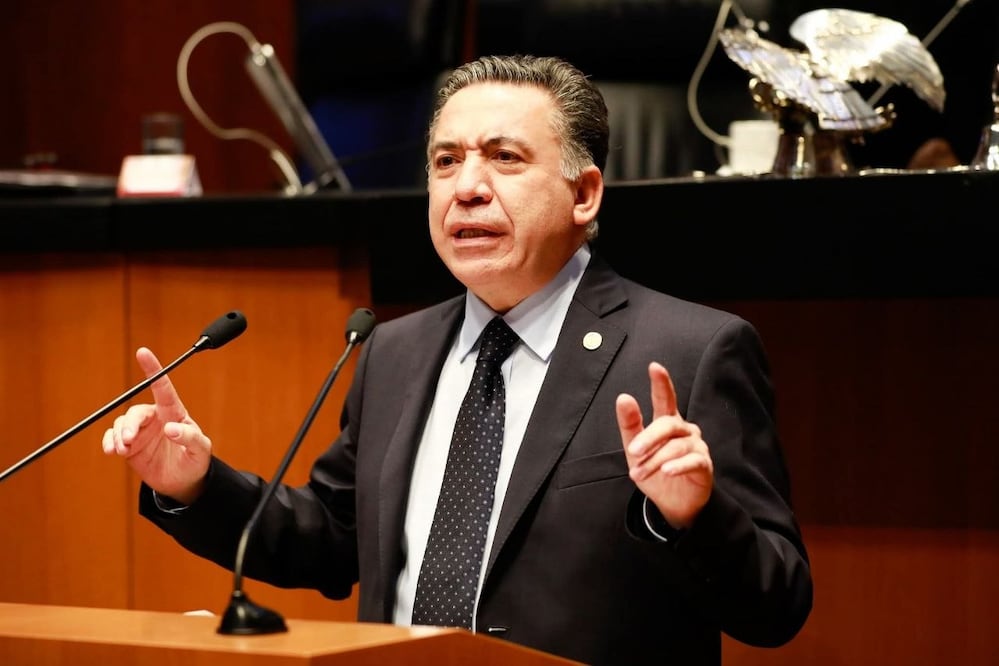 El senador Enrique Inzunza negó tener vínculos con el crimen organizado | Foto: RRSS