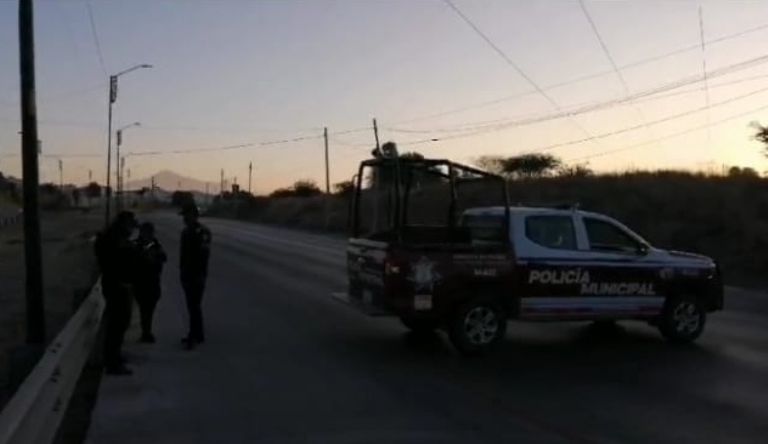 Mencionó que aunque se hayan identificado los seis cuerpos decapitados y uno desmembrado, aún queda por arrestar a algunas personas. 

Foto: Producción El Universal Puebla
