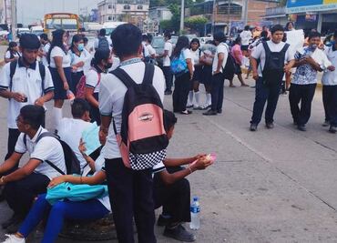 Hay 10 maestros cesados en Puebla por diversos actos