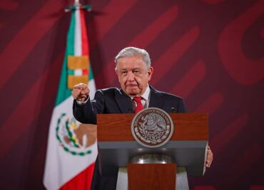 AMLO pide investigar casos de negligencia médica en el Hospital de Acatlán