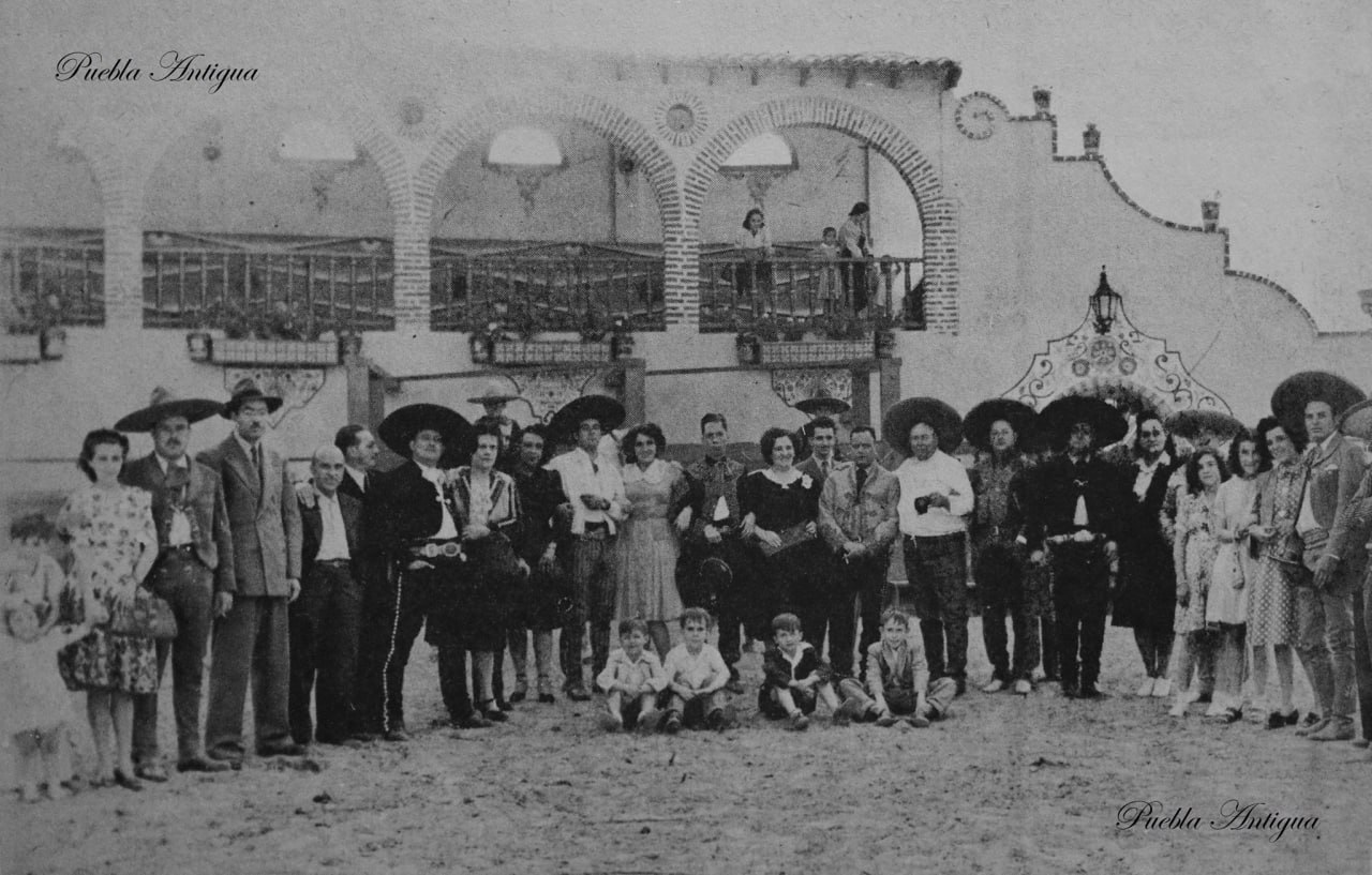 La Plaza del Charro se ubicaba sobre la calle 24 Sur en la ciudad de Puebla y se construyó por allá de 1930 | Puebla Antigua