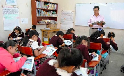 ¿Cuánto gana un maestro en Puebla?