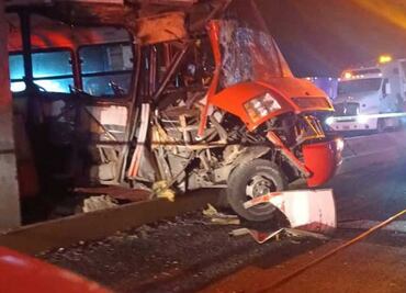 Muere un hombre y dos resultan lesionados tras choque en la México-Puebla