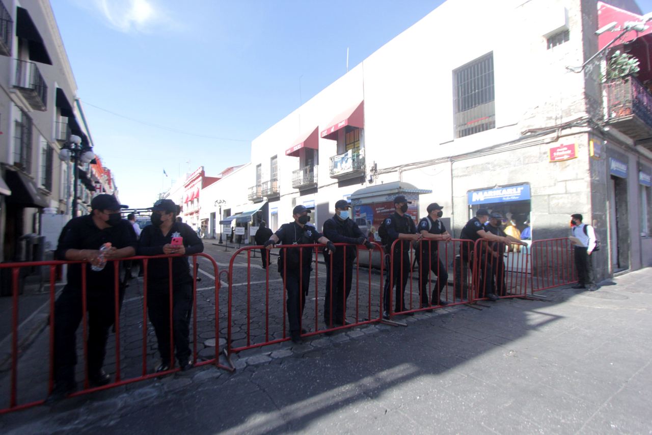 Tercer informe de Barbosa. Blindan Congreso contra protestas