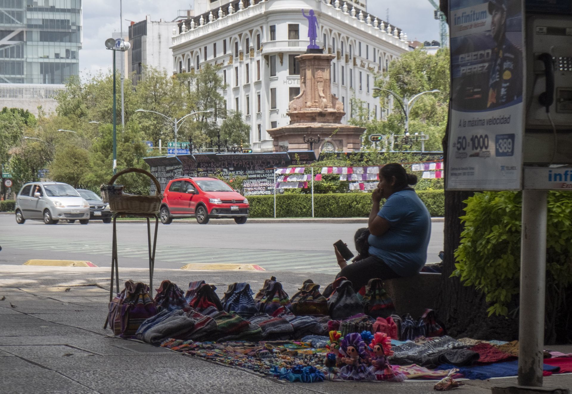 Mujeres trabajadoras son relegadas a la informalidad, revela el INEGI