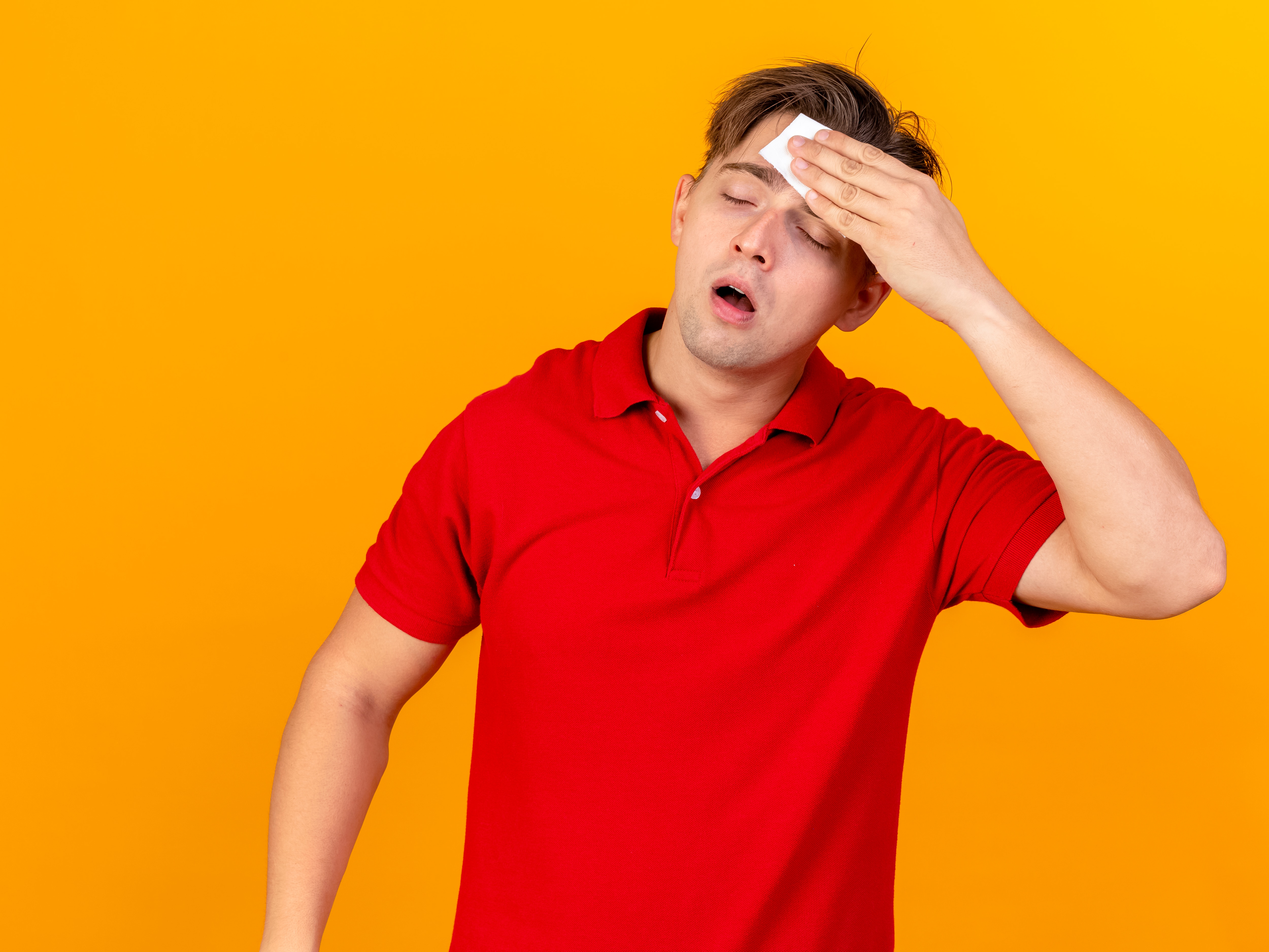 ¿Cuáles son los síntomas de un golpe de calor y cómo se quita?