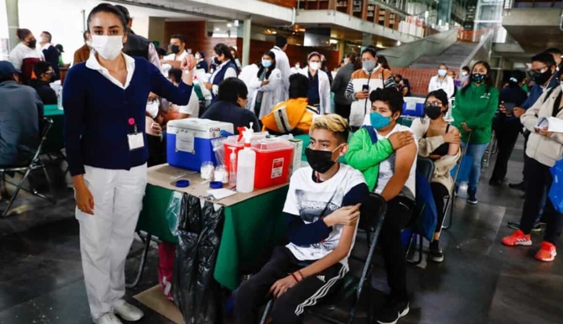 ¿Cómo tramitar Carta de Consentimiento para vacunación contra Covid-19? / Foto: Archivo El Universal