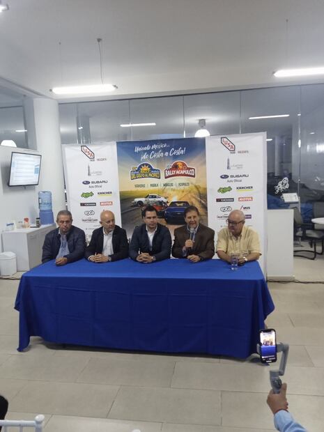 En conferencia de prensa se presentó el Rally del Golfo al Pacifico | Fotos Alejandro Villegas