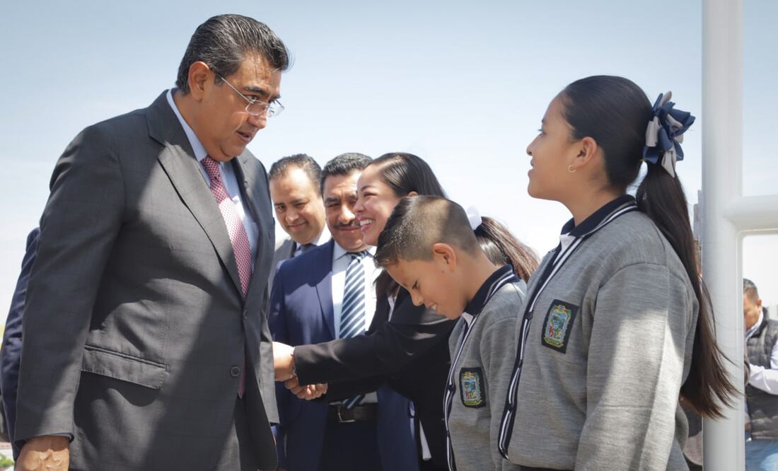 Hubo una inversión de 13 mil millones de pesos en la última etapa de desarrollo del Complejo Educativo “Niños Héroes de Chapultepec” |
Agencia Es Imagen para El Universal Puebla