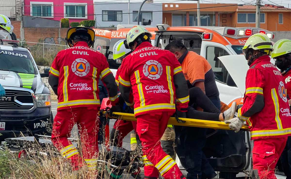 Choque deja 14 lesionados en el Bulevar Municipio Libre
