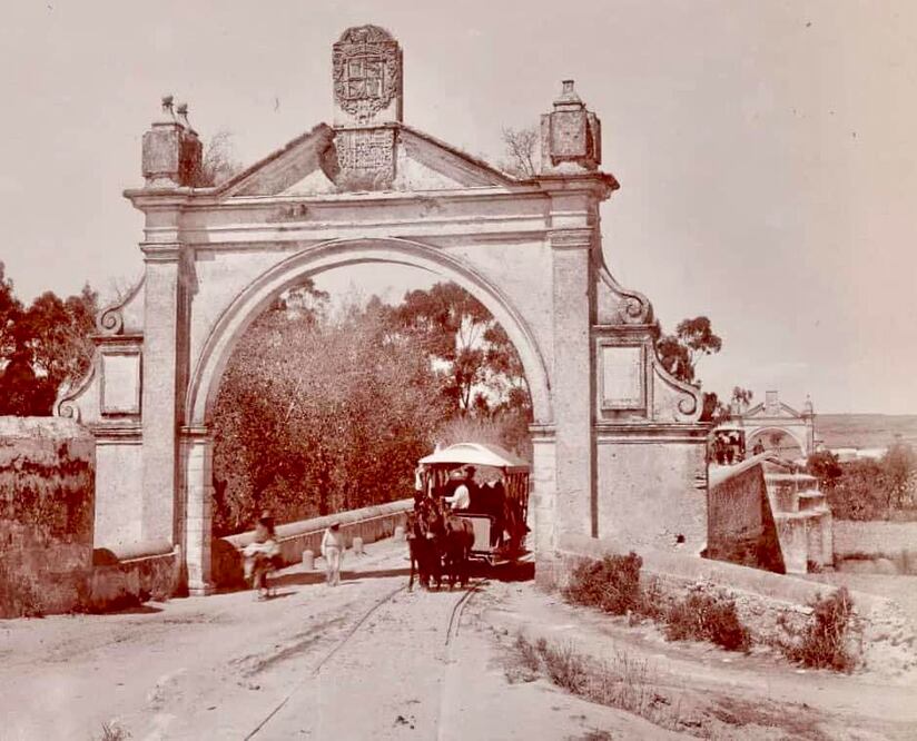 El Puente de México se construyó en 1543 sobre el río Atoyac | Foto: Facebook Fernando Mario Salazar/Lo que quieres saber de Puebla