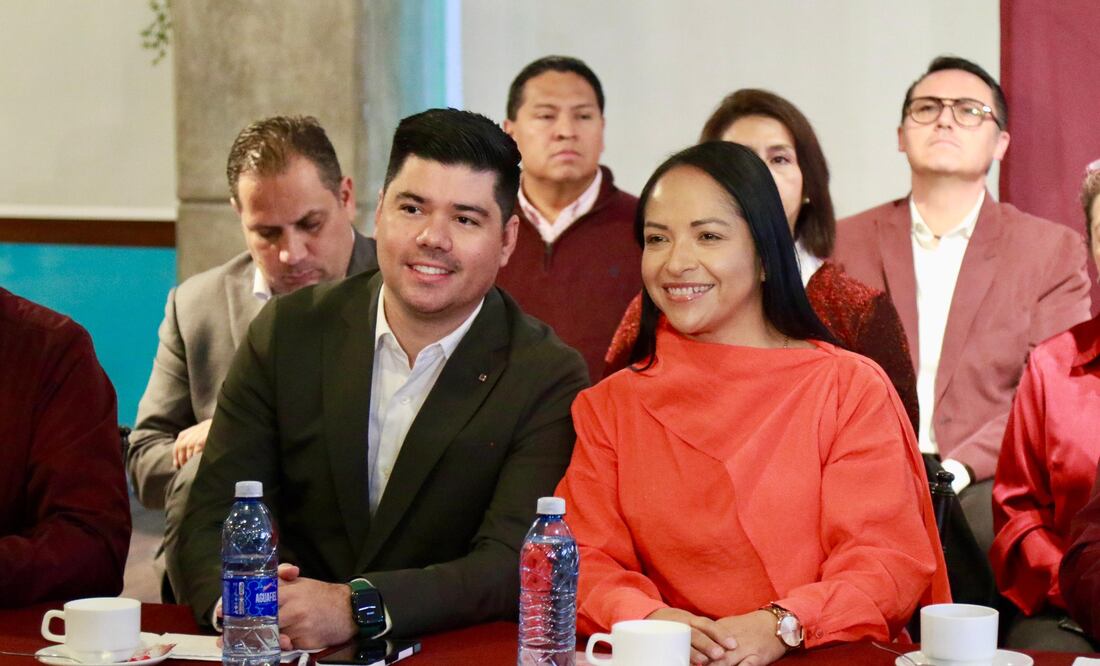 Liz Sánchez y Jaime Natale destacaron la unidad en Morena | Foto: Agencia Es Imagen para El Universal Puebla