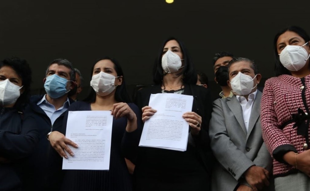 Alcaldes electos de oposición presentan denuncia por agresiones