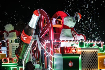 Así recorrió la Caravana Coca-Cola las calles de Puebla