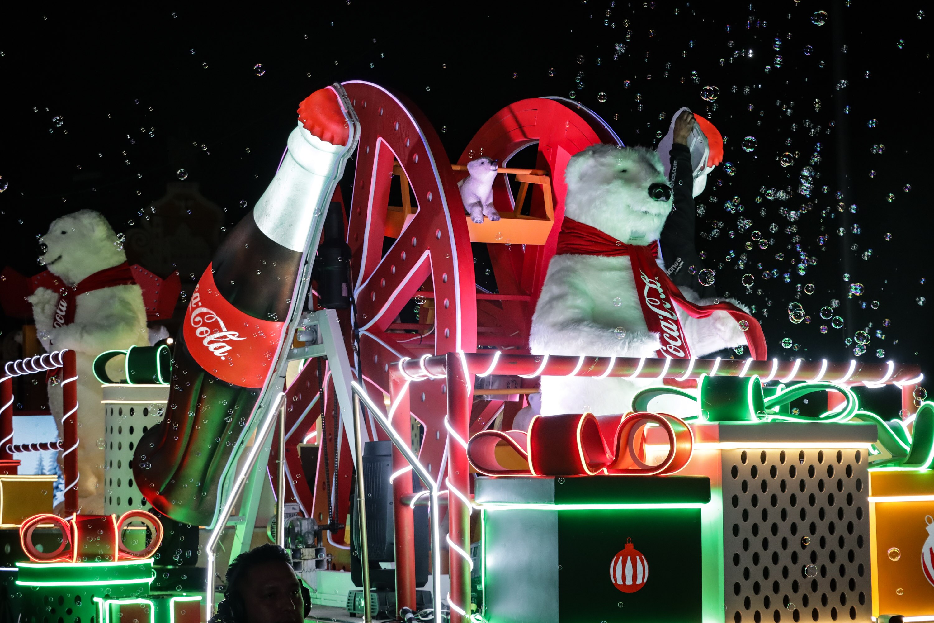 Así recorrió la Caravana Coca-Cola las calles de Puebla