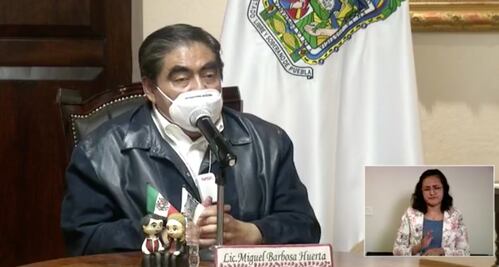 Pide Barbosa que empresarios no recopilen datos personales en la vacunación