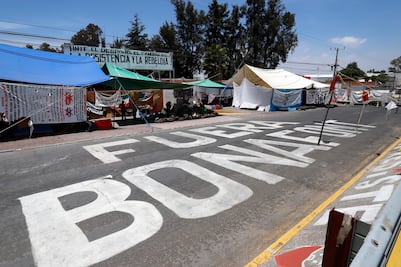 Se hará respetar la ley en el conflicto Bonafont, advierte Barbosa