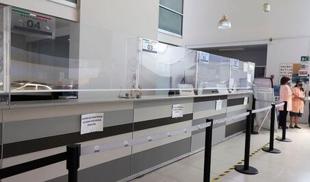 Protestan en ISSSTE por carencia de equipo, detienen atención