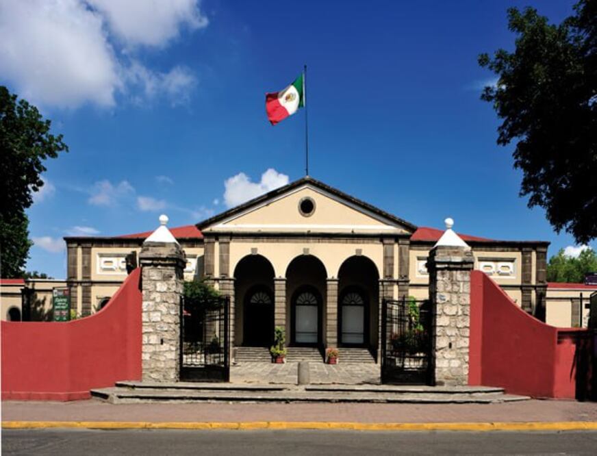 La Estación del Ferrocarril Mexicano fue inaugurada en 1869 | Foto: mexicoescultura