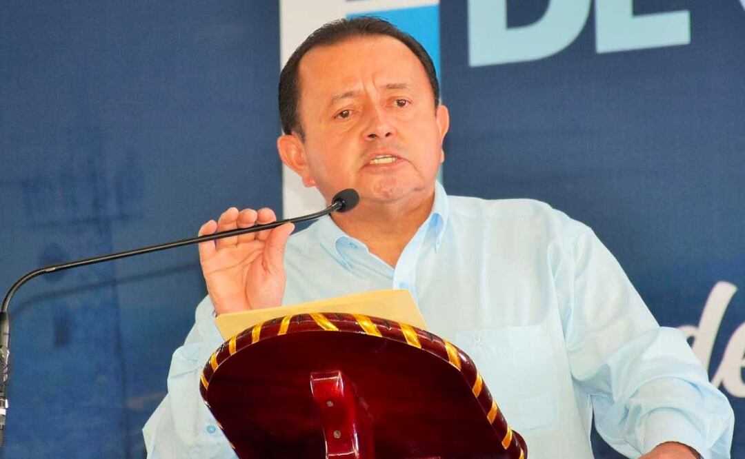 Joaquín de la Rosa Martínez solicitó licencia por tiempo indefinido del cargo de presidente municipal | Foto: Redes Sociales