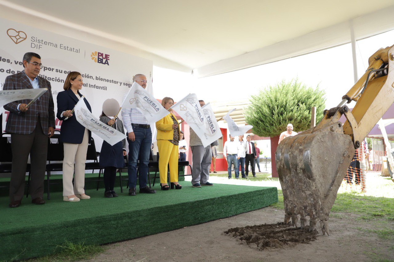 Gaby Bonilla encabezó evento donde se anunciaron varias obras de dignificación en las Casas de Asistencia | Foto: Gobierno del Estado de Puebla