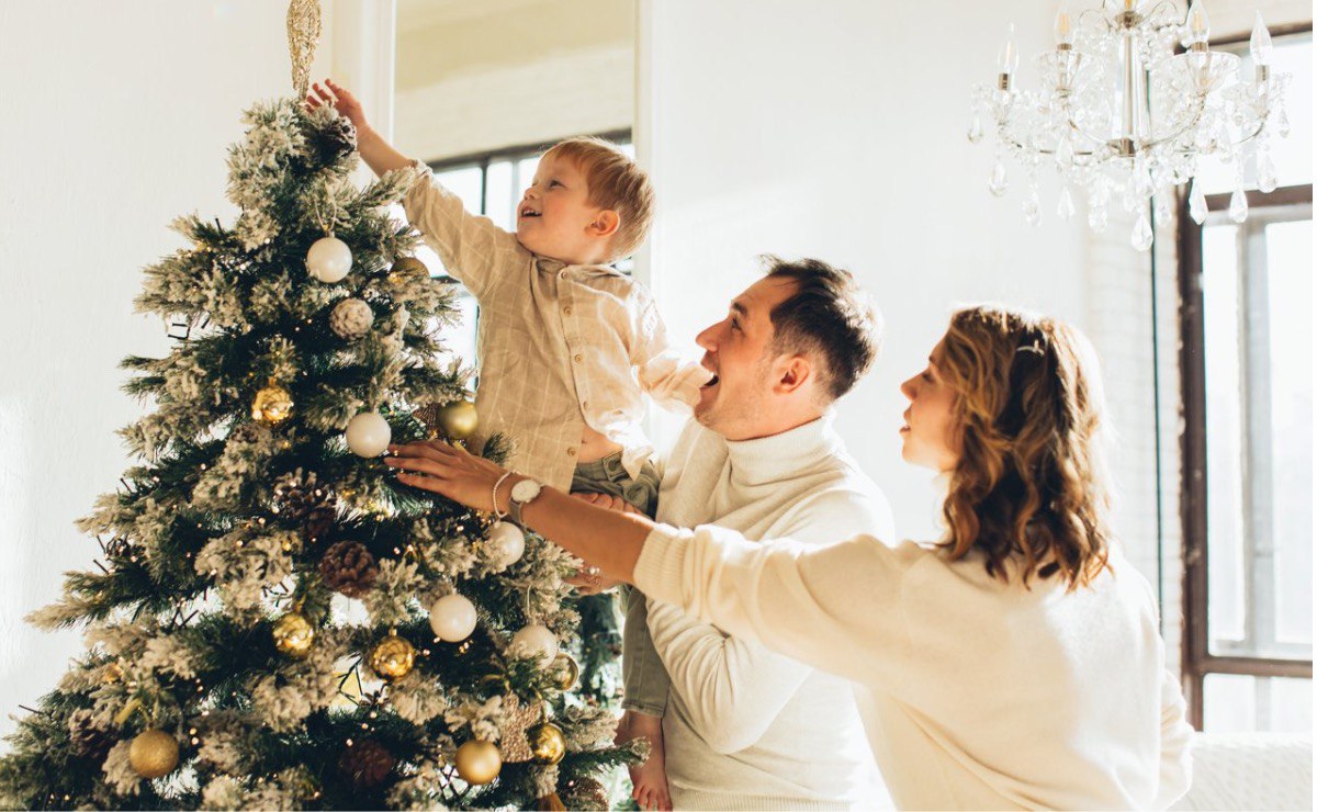 Uno de los elementos importantes en la decoración de la Navidad es el árbol | Foto: Pexels