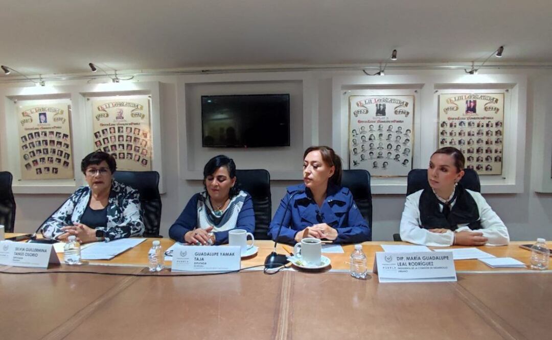 Diputadas dieron detalles de la consulta ciudadana sobre movilidad | Foto: Congreso del Estado de Puebla