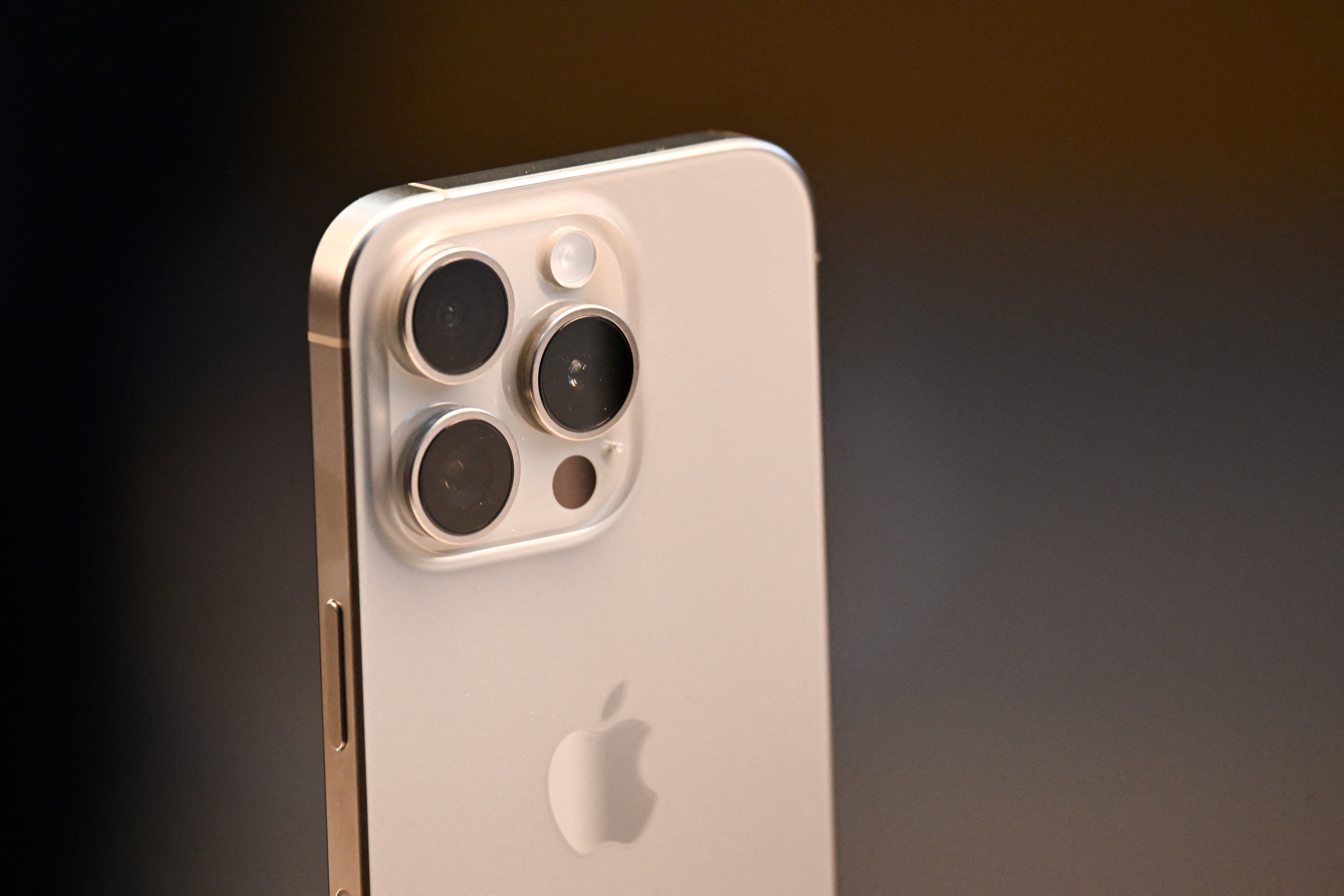 Gurman también sugirió que la fecha exacta del lanzamiento sería el 10 de septiembre, apenas un par de días antes de las fechas que Apple ha utilizado en el pasado.

Foto: Producción El Universal Puebla