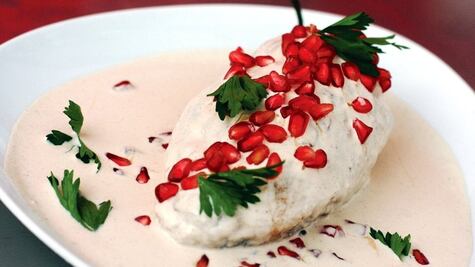 Los chiles en nogada no se crearon para Agustín de Iturbide: Historiadores