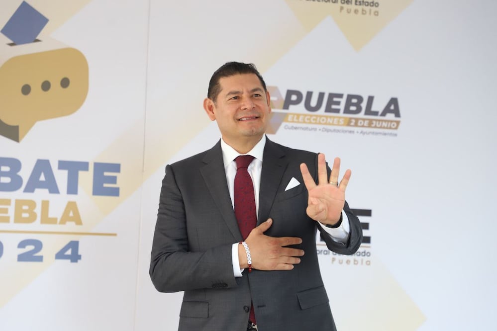 Alejandro Armenta compite por la alianza Sigamos Haciendo Historia | Foto: EsImagen