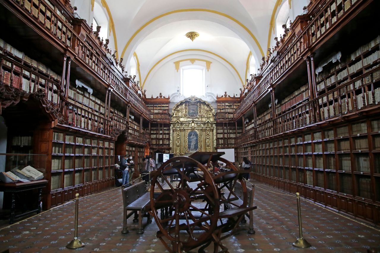 Biblioteca Palafoxiana: 375 años de historia y grandeza