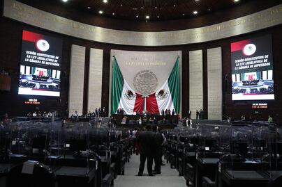 Asumen cargo nuevos diputados federales por Puebla  