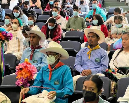 Disminuyen hablantes de lengua indígena en Puebla