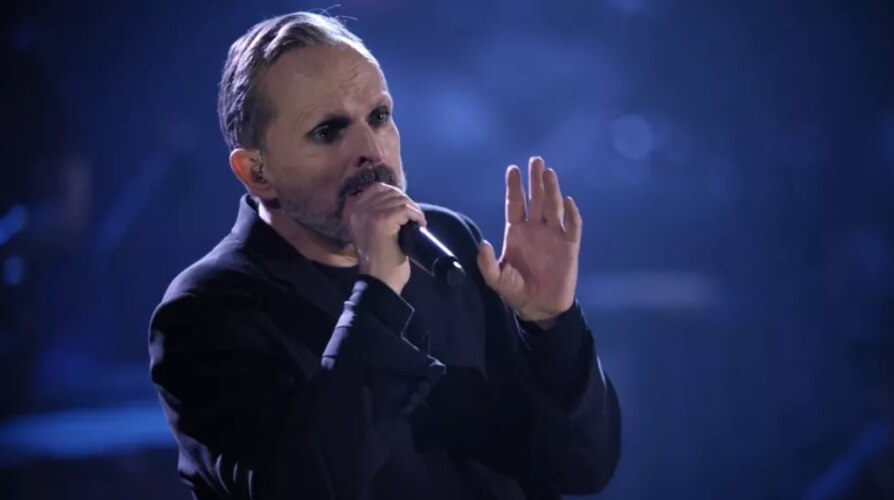 Este regreso a los escenarios representa una oportunidad única para que sus seguidores revivan los grandes éxitos que han marcado su carrera y disfruten de una nueva etapa artística del icónico cantante. 

Foto: Producción El Universal Puebla