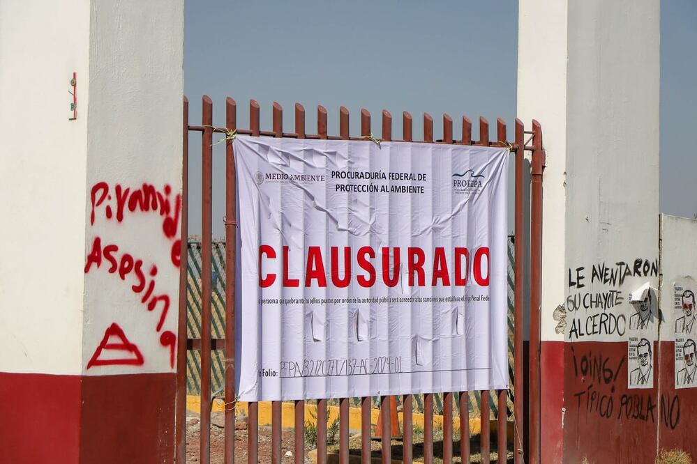 La Profepa clausuró el relleno sanitario que daba servicio a 23 municipios | Foto: EsImagen
