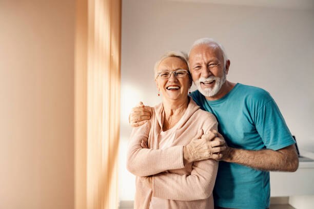 La soledad es un factor importante a esta edad, de acuerdo con los especialistas este sentimiento hace que las personas mayores de 60 años fortalezcan sus vínculos afectivos. 

Foto: Producción El Universal
