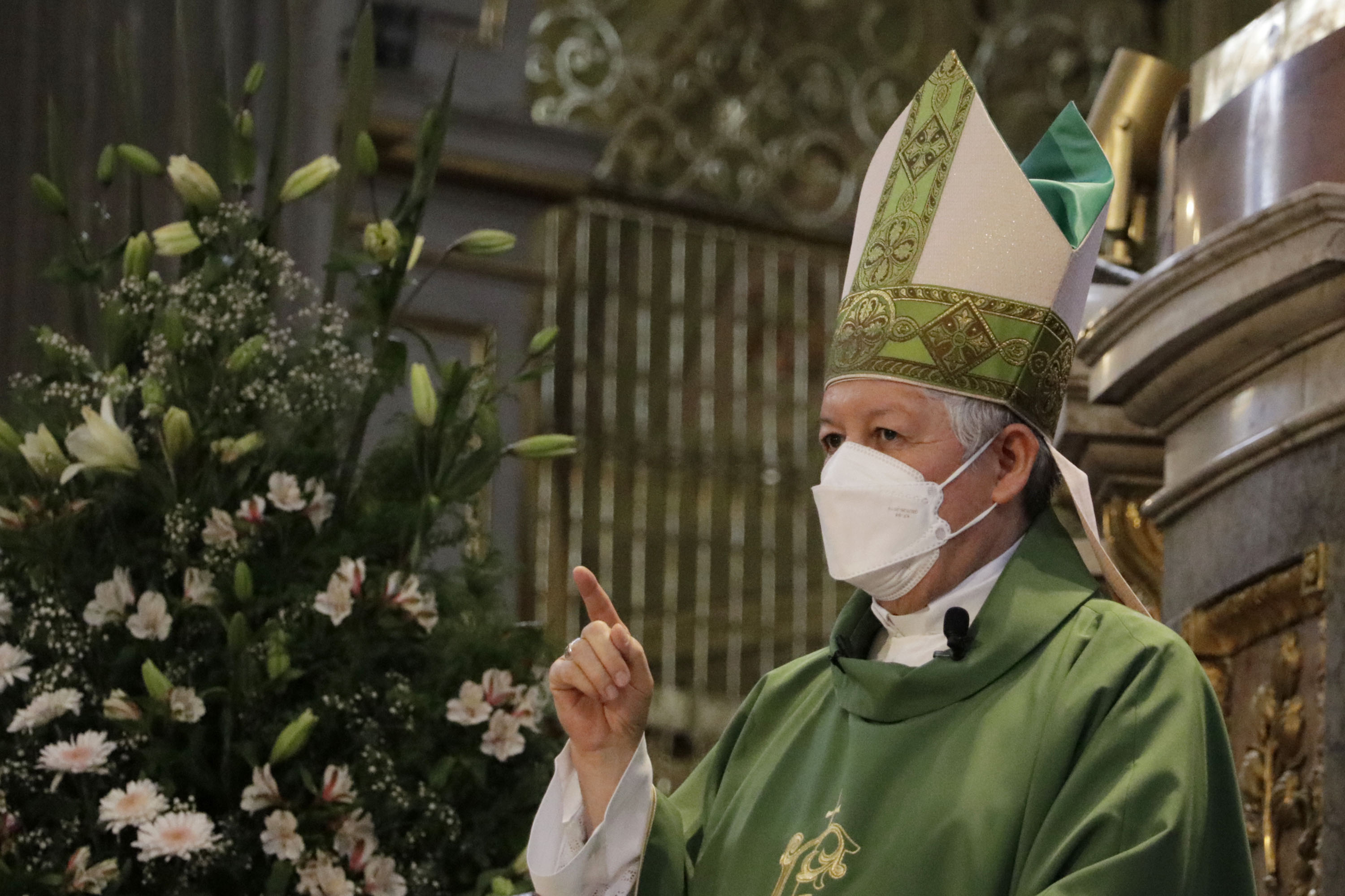 Arzobispo de Puebla critica a legisladores proaborto