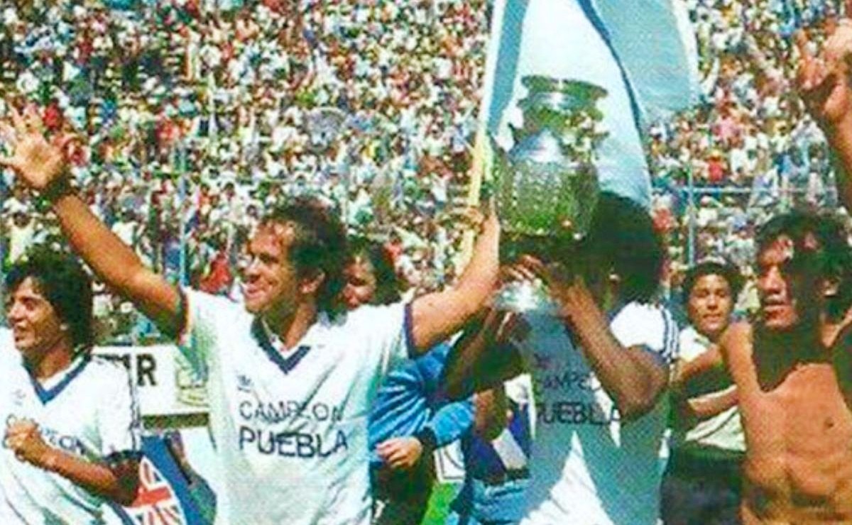 ¡Hijos de su enfranjadísima! Club Puebla cumple 78 años