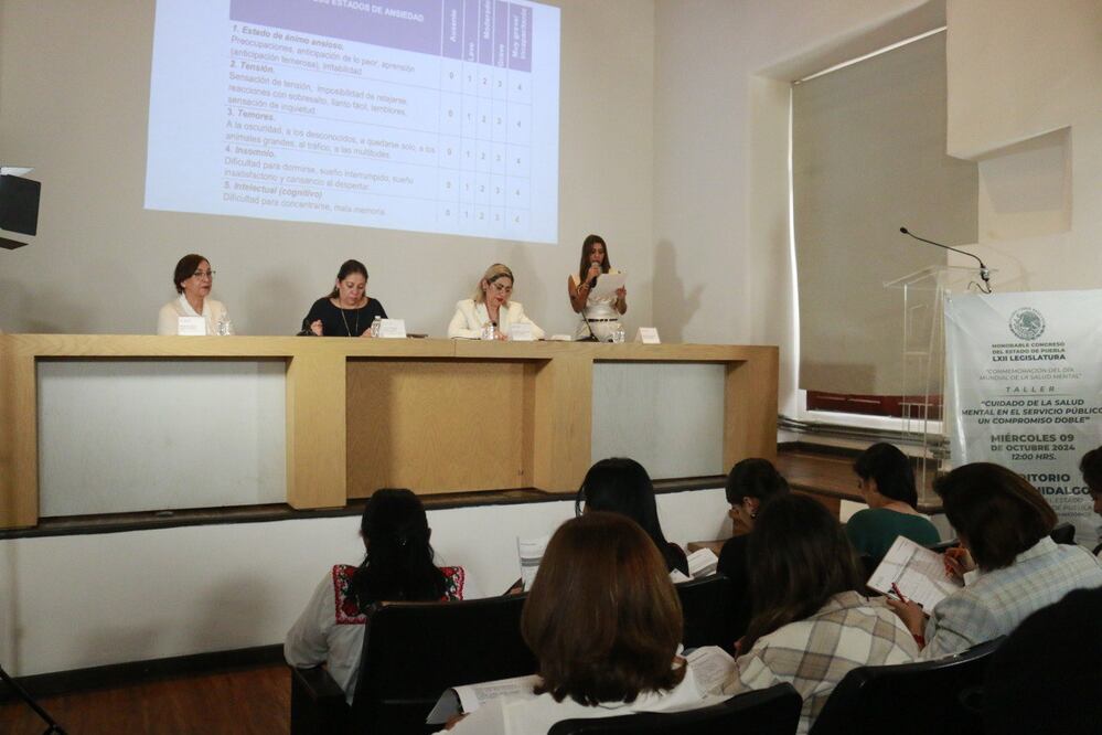 La presidenta de la Jugocopo, Laura Artemisa García, dio la bienvenida al taller | Foto: Congreso del Estado