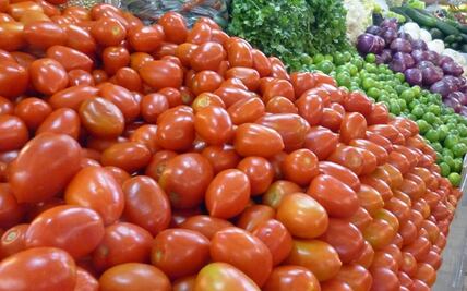 Se dispara el precio del jitomate y la cebolla en México