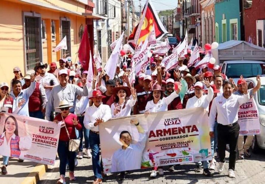 Tonantzin Fernández recorrió las calles de San Pedro Cholula | Foto Especial