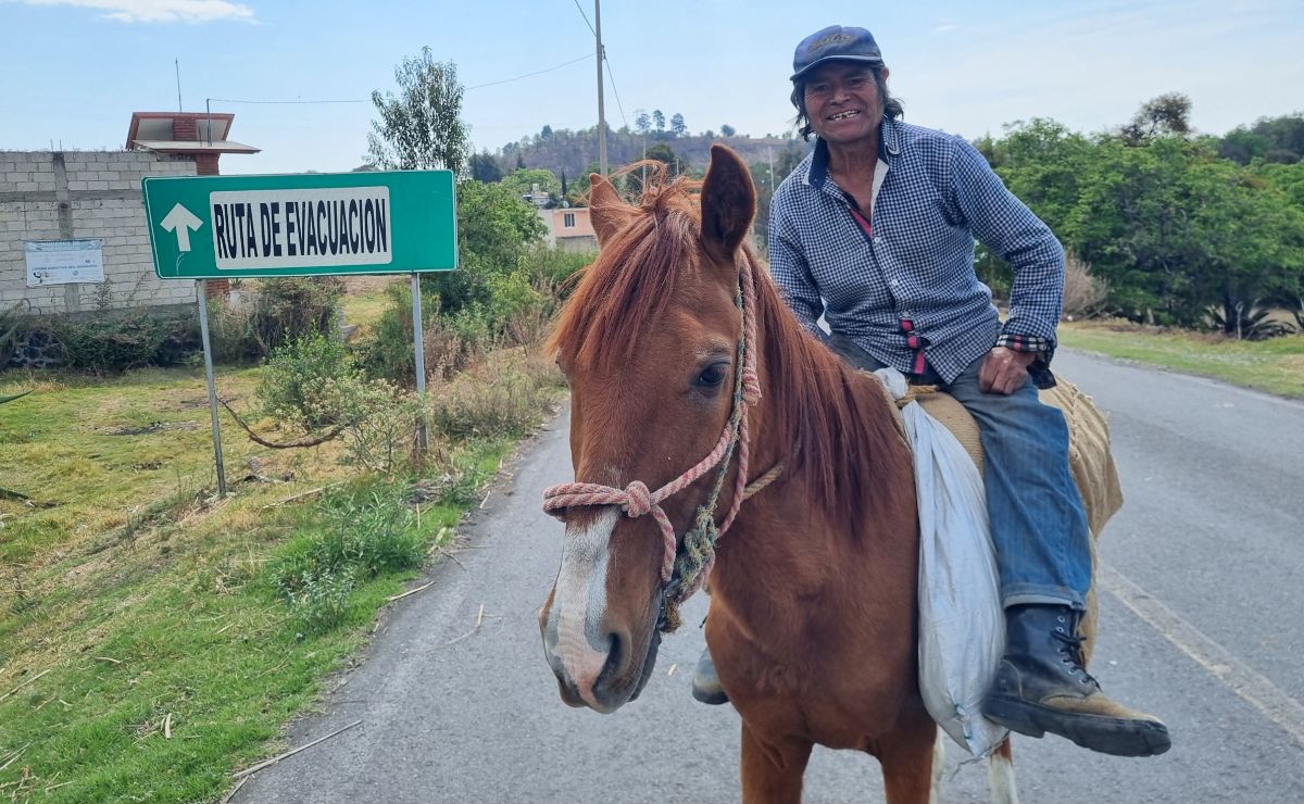 Por qué las personas que viven cerca del Popo se resisten a evacuar