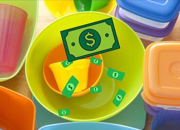 Vendedores de Tupperware en Puebla hacen de todo para subsistir en medio de la bancarrota