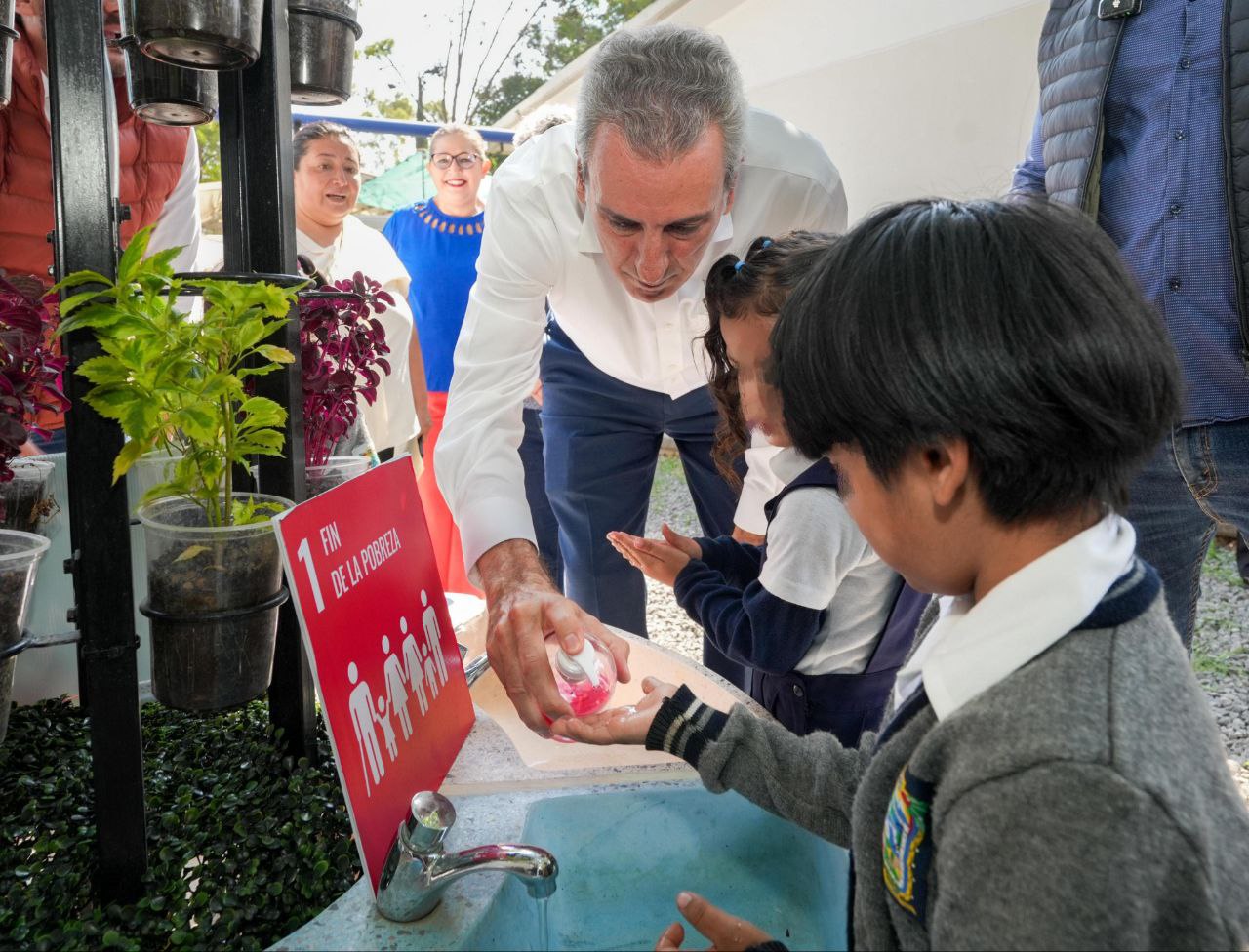 Captador pluvial en el Preescolar Jorge Murad | Fotos: Ayuntamiento de Puebla