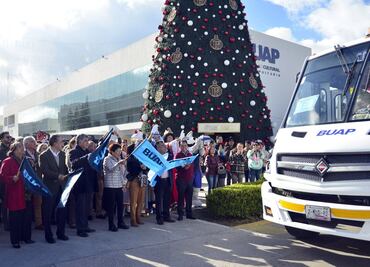 BUAP entrega casi 20 mil juguetes a niños de escasos recursos