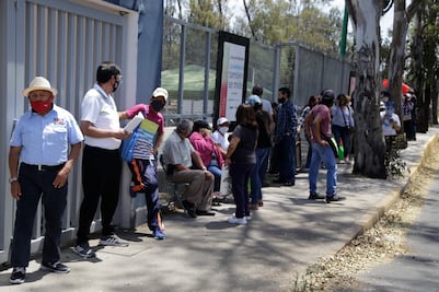 Turnos agotados para vacunación en Puebla