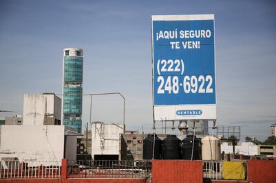 Aspirantes a la gubernatura de Puebla gastaron más de 100 mdp en espectaculares