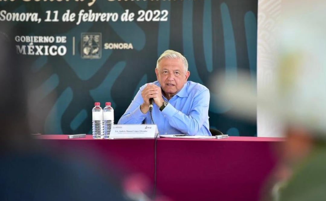 AMLO promueve programas sociales pese a veda por revocación de mandato