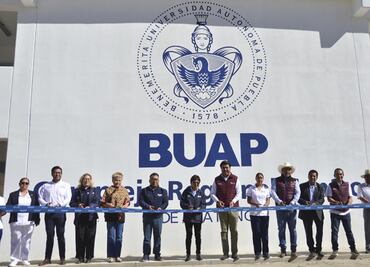 BUAP inaugura edificio de enfermería en Acatzingo