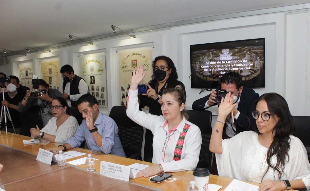 La Comisión de Control, Vigilancia y Evaluación de la ASE sesionó este miércoles | Foto: Agencia Es Imagen para El Universal Puebla